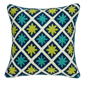 Parkland Collection Itza Multicolored Throw Pillow