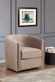 Maison Swivel Chair